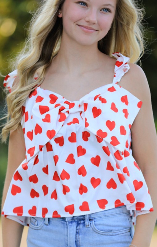 All over heart bow v-neck top