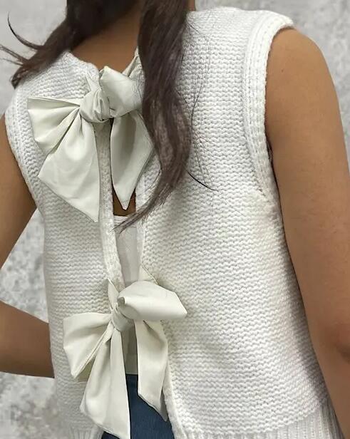 Open back bow sweater