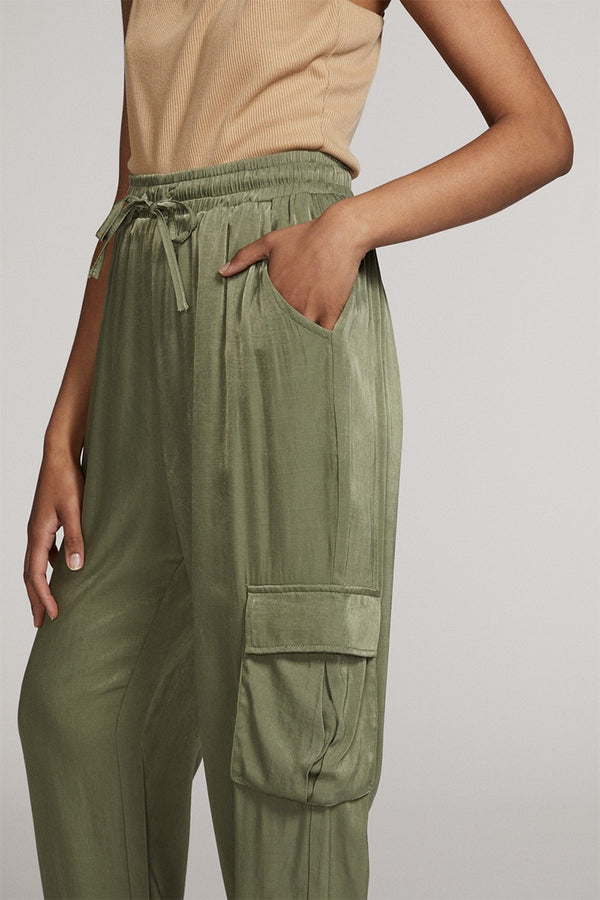 Textured satin cargo pants - Miss Sparkling