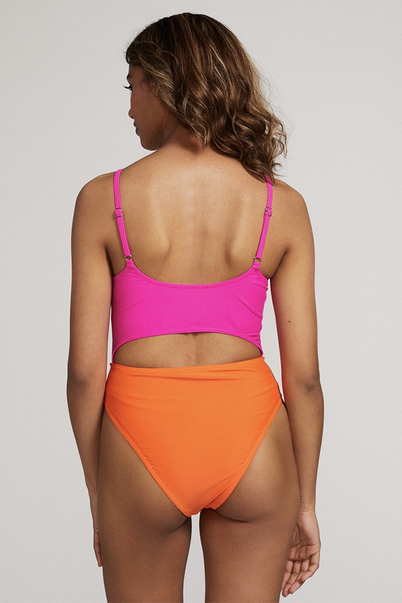 Cut out one piece swimsuit - Miss Sparkling