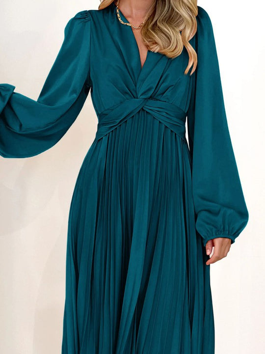 Pleated long sleeve dress