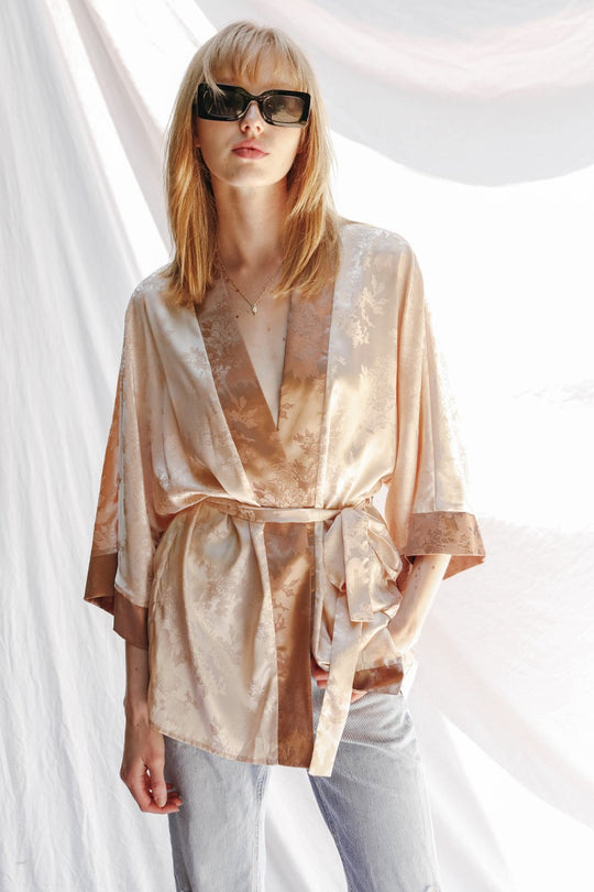 Tonal jacquard kimono - Miss Sparkling