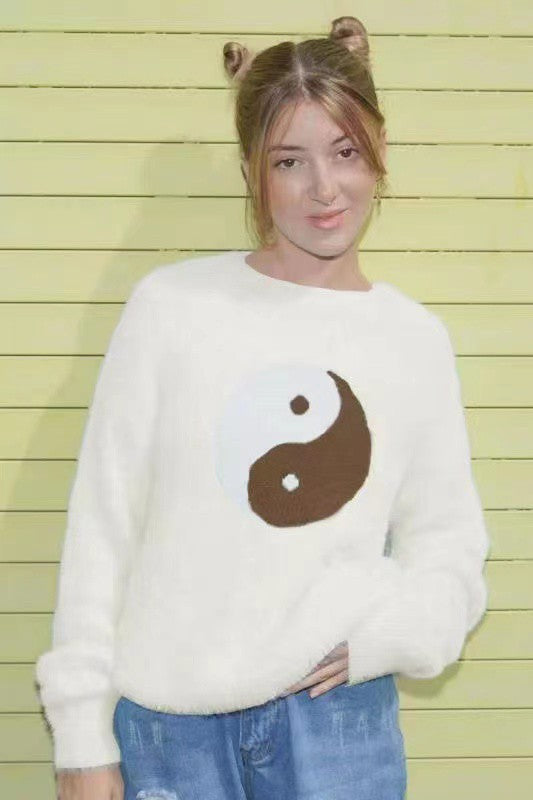 Yin Yang fuzzy sweater - Miss Sparkling
