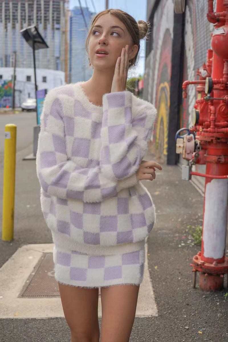 Fuzzy checkered sweater - Miss Sparkling